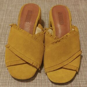 Topshop Mustard Yellow Suede Fringe Mule Heels size 38